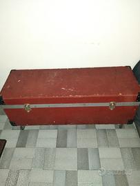 cassa con ruote per trasporto strumenti musicali 