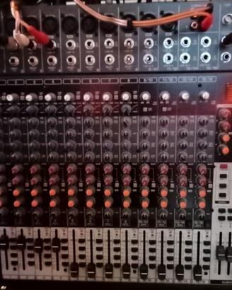 Behringer Xenyx X 2442 USB