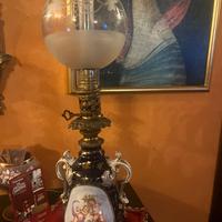 Lampada a olio elletrificata