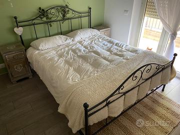 Testata e pediera letto matrimoniale