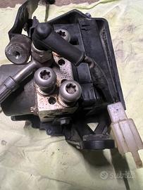Pompa abs per ktm 690 smc