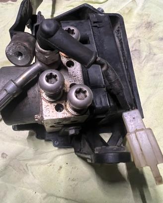 Pompa abs per ktm 690 smc
