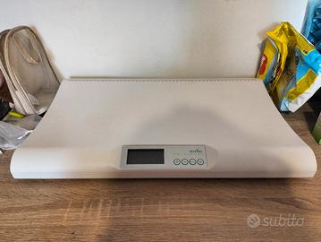bilancia pesa bambino/neonato 