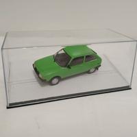 1/43 Oltcit Club modellino diecast auto simile