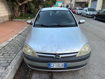 Opel corsa 1.7DI 5p