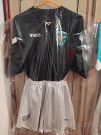 KIT da calcio per adulti del Brescia e del Carpi