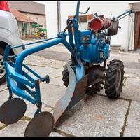 Fresa/aratro motoaratrice
