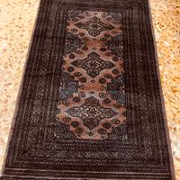 Tappeto orientale annodato a mano