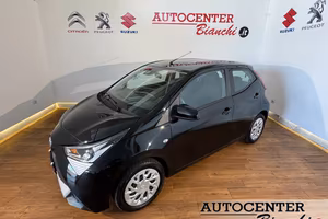 Toyota Aygo 5 Porte Aygo 5p 1.0 x-play 72cv