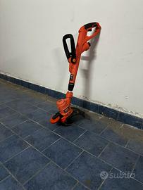 Taglia bordi Black and Decker elettrico 550w