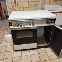 cucina Ariston  gas/elettrica 