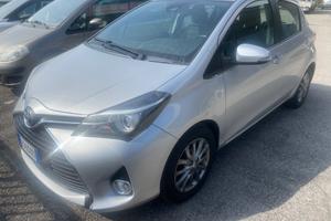 Toyota Yaris 1.0 5 porte Active