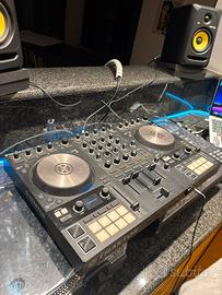 Traktor Kontrol S4 MK3
