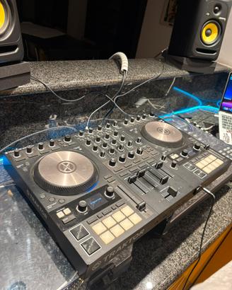 Traktor Kontrol S4 MK3