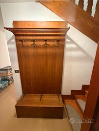 Attaccapanni in larice