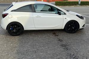 Opel corsa E anno 2016