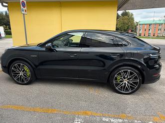 Porsche Cayenne E-Hibrid Coupè