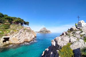 3 LOCALI A SANTA FLAVIA