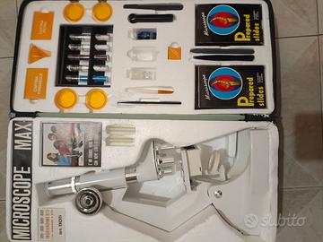 Microscopio giocattolo MAX vintage con valigetta