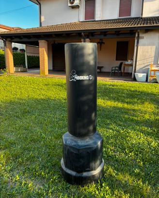 Sacco da boxe da terra