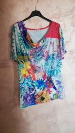 T-shirt donna con scollatura drappeggiata