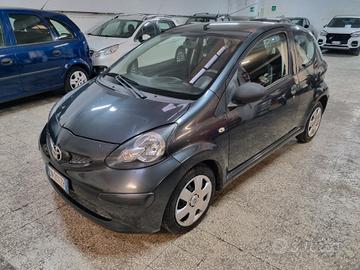 Toyota Aygo 1.0 12V VVT-i 3 porte Sol