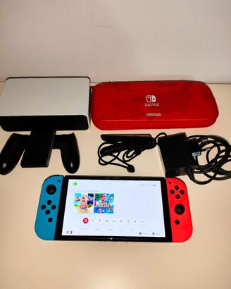 Nintendo switch OLED + accessori