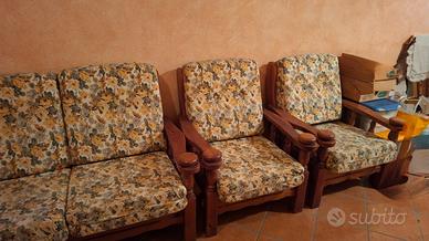 Divano 3 posti con 2 poltrone