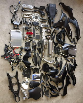 Ricambi origina yamaha R6 2017-2018-2019-2020-2021