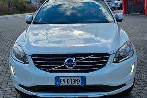 VOLVO XC 60 D4