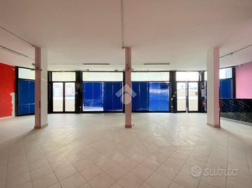 LABORATORIO A CASCINA