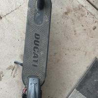 monopattino ducati con 2 anni e mezzo di vita