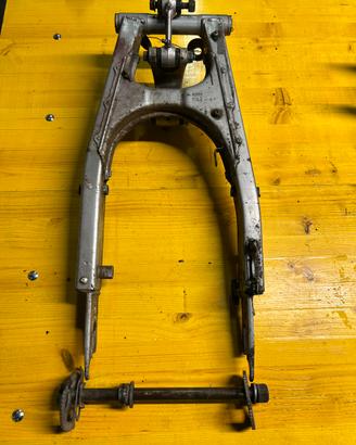 Forcellone posteriore Honda XL 600 R/LM
