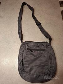 Borsa nera in tessuto Sisley grigio scuro tracolls