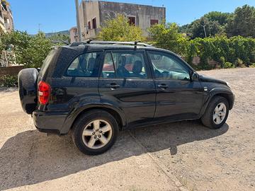 Rav 4