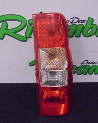 FANALINO POSTERIORE DESTRO TRANSIT T300 2010