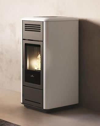 EDILKAMIN MILLA h12 UP stufa a pellet