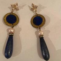orecchini antichi in oro, lapislazzuli e perla