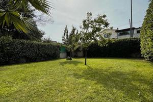Bilocale con giardino a murta maria