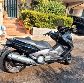Yamaha T Max - 2003