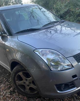 Suzuki Swift 1.3b 5p. AUTOMATICA - Prezzo Realizzo