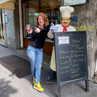 Aiuto cuoco, cameriera ed altro