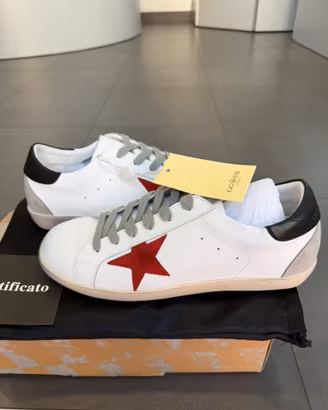 Scarpe Golden Goose Super-Star nuove