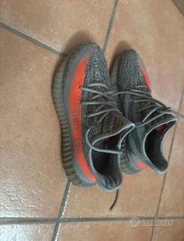 Adidas  yeezy boost 350