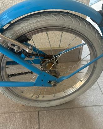 Bicicletta bimbo/a 2-5 anni mai usata