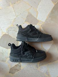 Lv skate full black