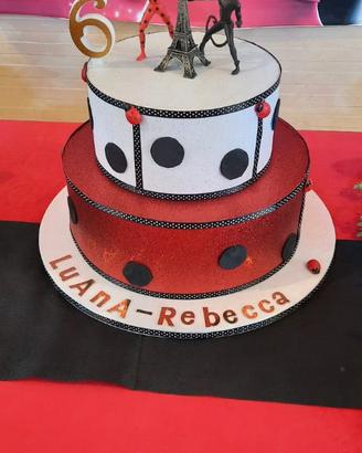 Torta scenografica di LadyBug
