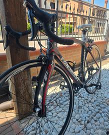 BICI DA CORSA E RULLI