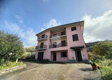 3 LOCALI A SANTA MARIA DEL CEDRO