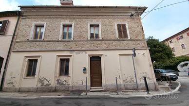 Struttura in muratura da ristrutturare